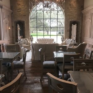 Meet your Posher, Sophia